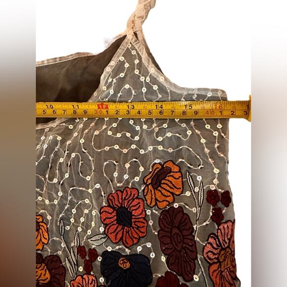 Seen Worn Kept Anthro Silver Floral Sequined Embroidered Cami, size XS - Picture 5 of 9